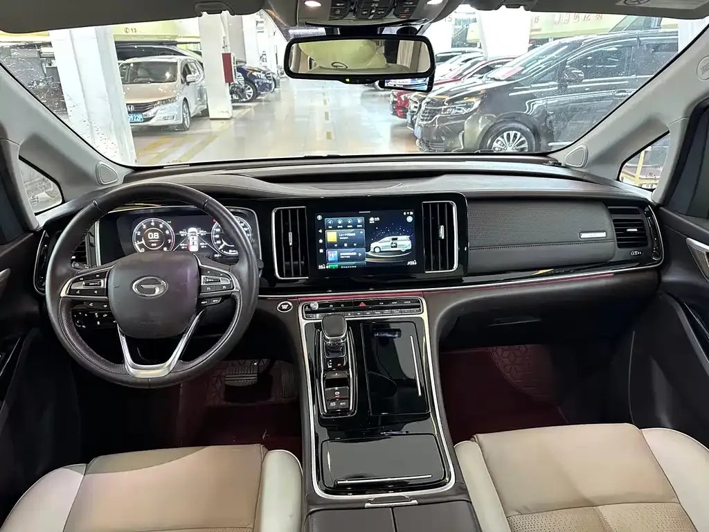 GAC Motor Trumpchi M8 — фото 10