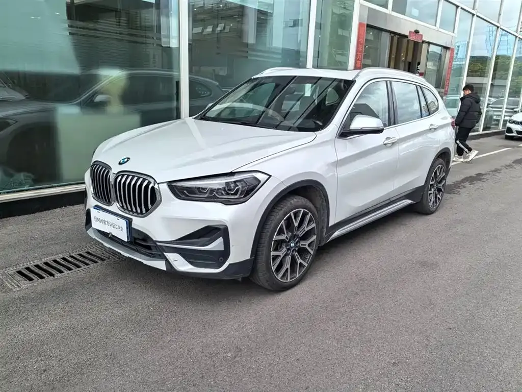 BMW X1 2021 из CN, фото 1