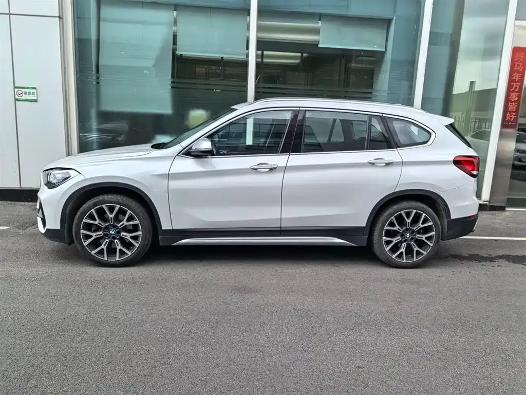 BMW X1 2021 из CN, фото 2