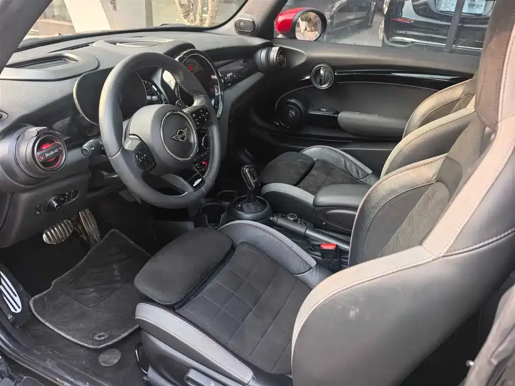 MINI JCW (John Cooper Works) 2022 из CN, фото 6