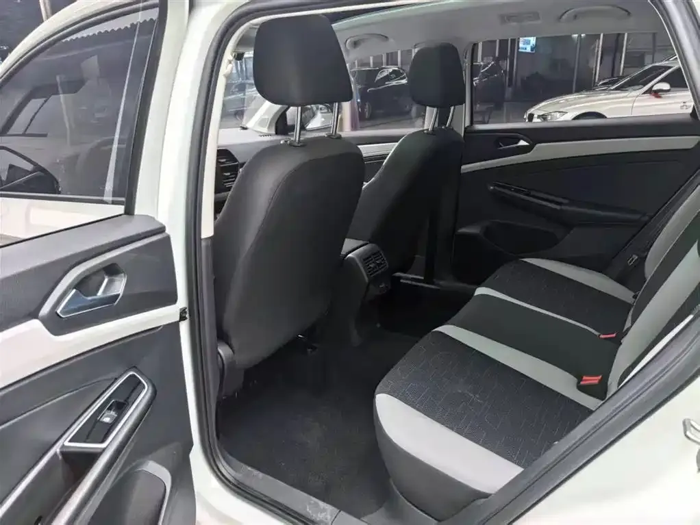 Jetta VS7 2025 из CN, фото 3