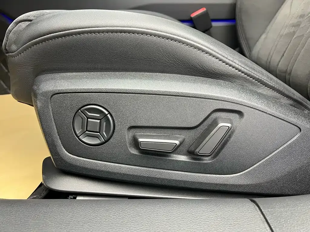 Audi A6 (Import) — фото 4
