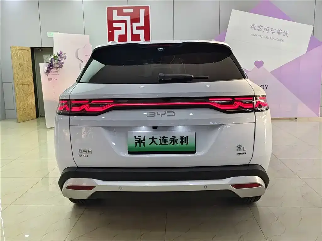BYD L DM-i — фото 2