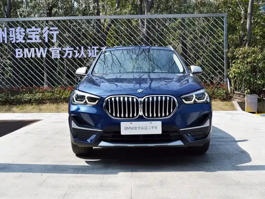 BMW X1 — фото 10