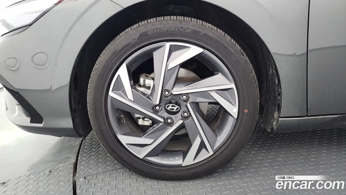 Hyundai AVANTE — фото 9
