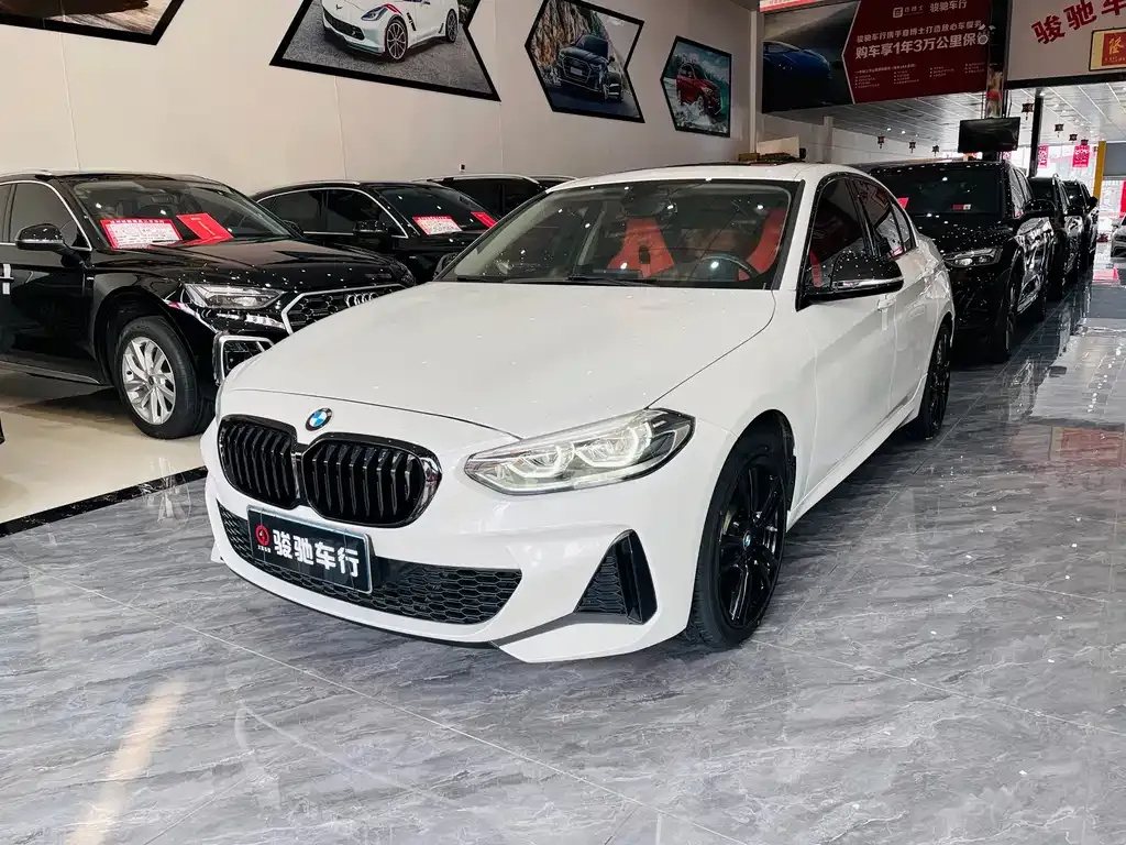 BMW 1 Series — фото 1