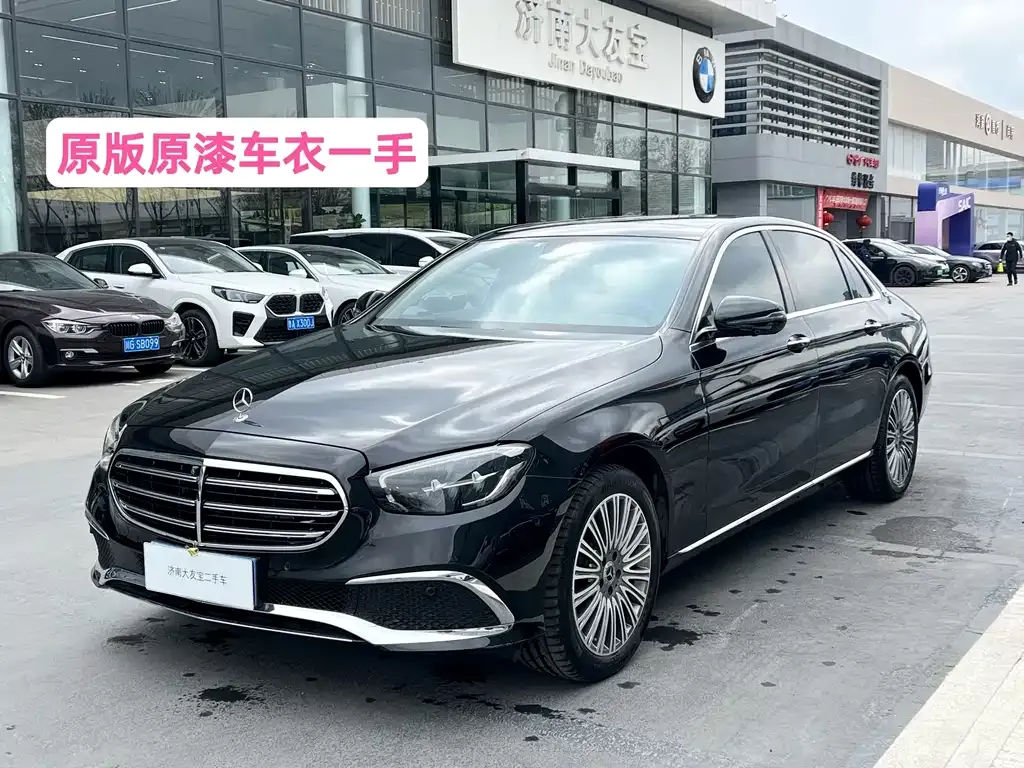 Mercedes-Benz E-Class — фото 1