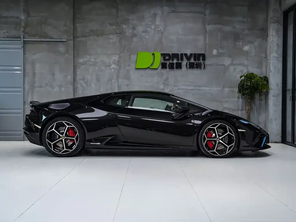Lamborghini Huracan 2021 из CN, фото 4