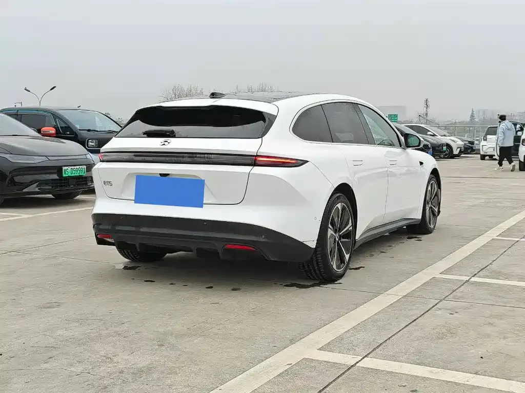 NIO ET5T 2023 из CN, фото 8