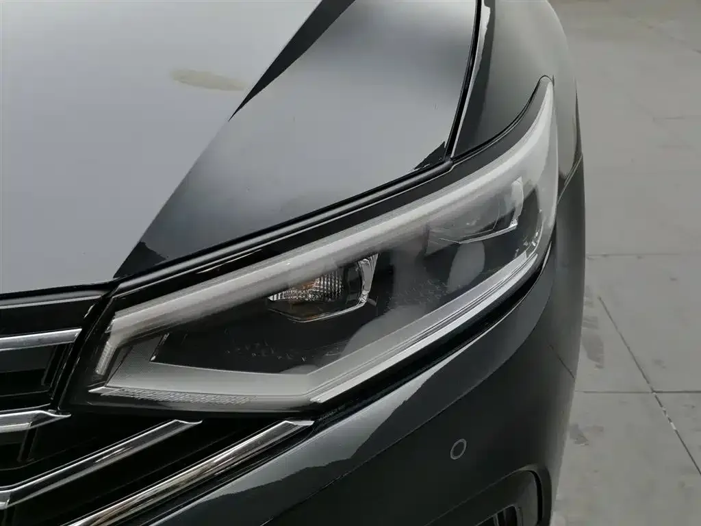 Volkswagen Magotan — фото 4