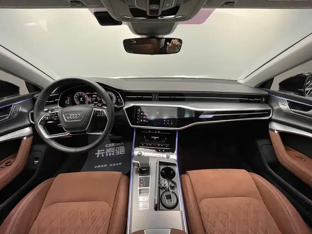Audi A7L 2025 из CN, фото 6