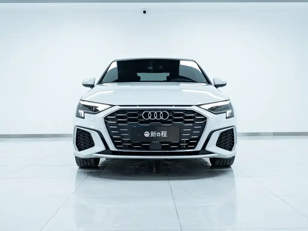 Audi A3 — фото 8