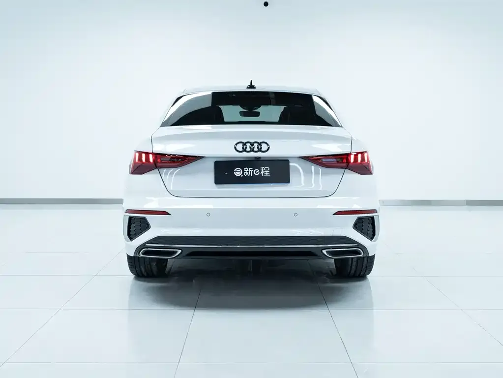 Audi A3 — фото 9