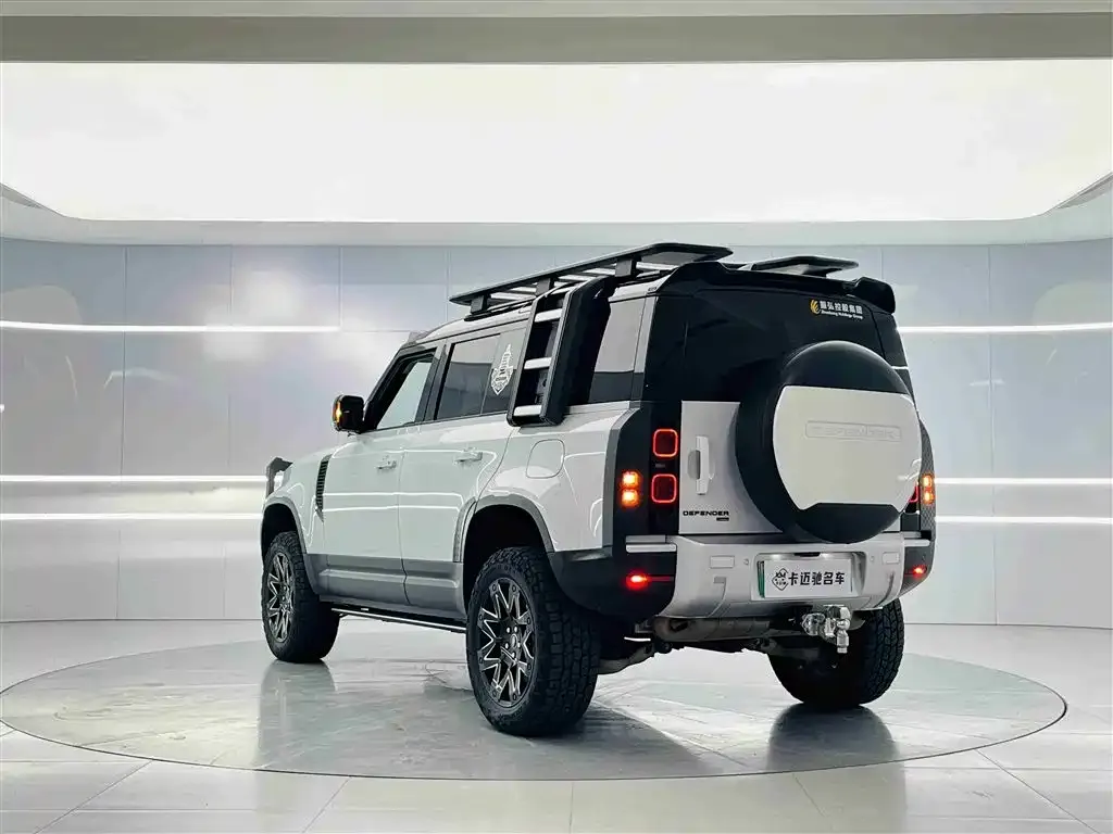 Land Rover 路虎卫士新能源 — фото 9
