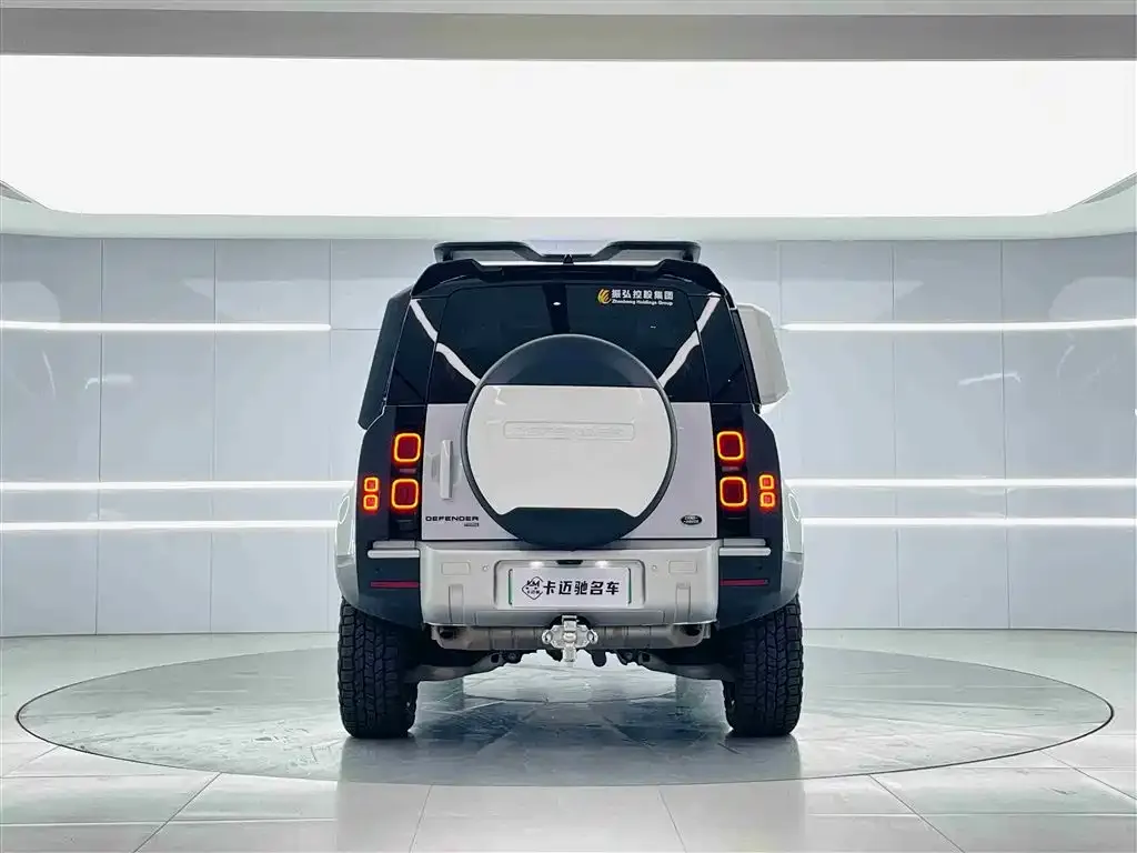 Land Rover 路虎卫士新能源 — фото 6