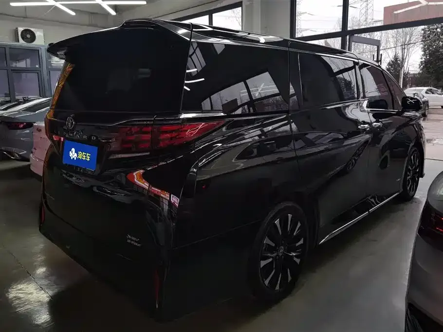 Toyota Alphard 2024 из CN, фото 3