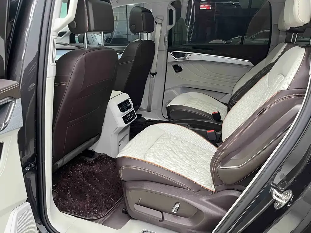 Volkswagen Talagon 2023 из CN, фото 10