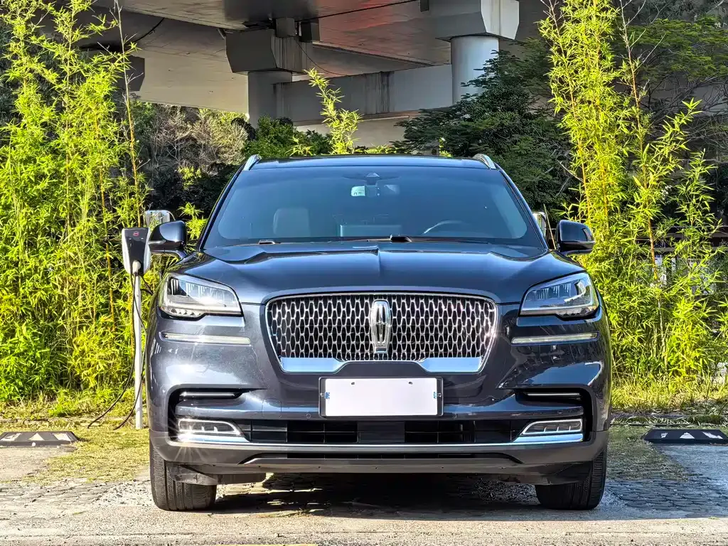 Lincoln Aviator 2021 из CN, фото 10
