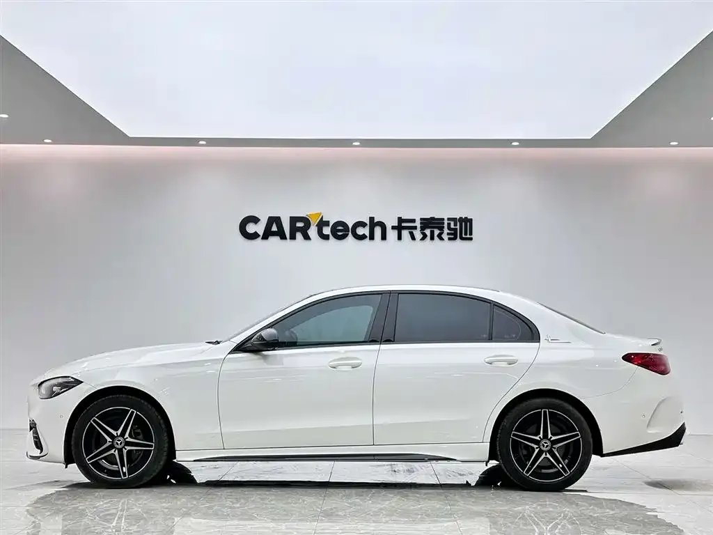 Mercedes-Benz C-Class — фото 8