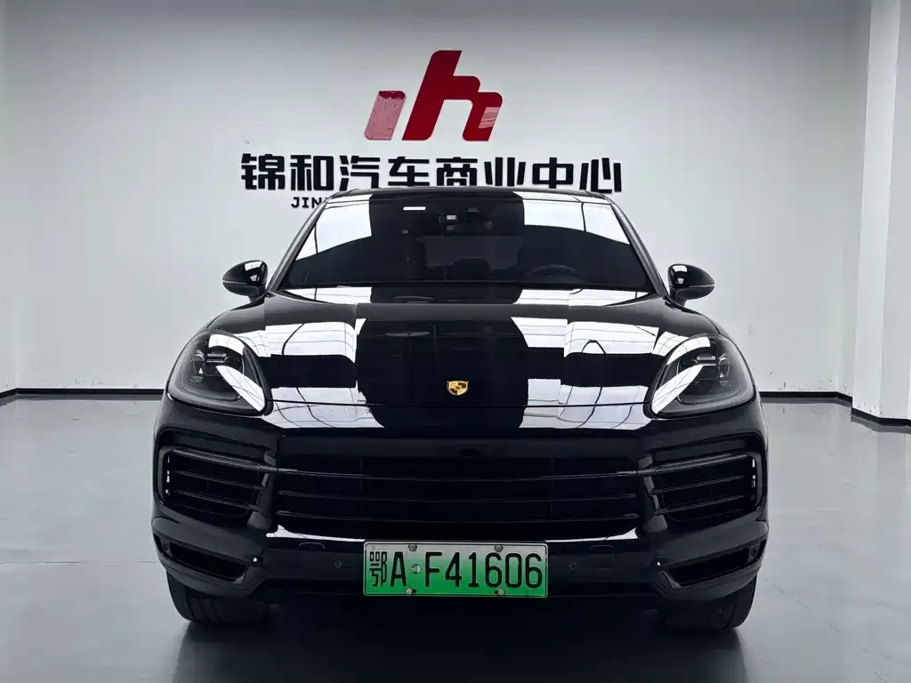 Porsche Cayenne Hybrid 2022 из CN, фото 2