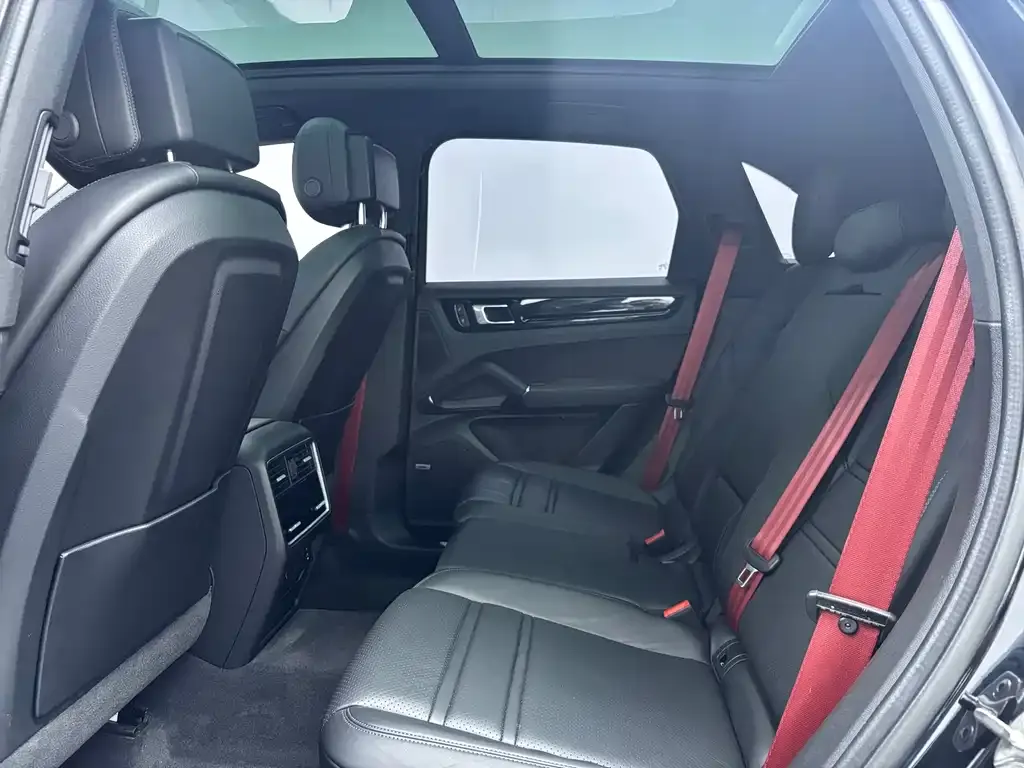 Porsche Cayenne Hybrid 2022 из CN, фото 7