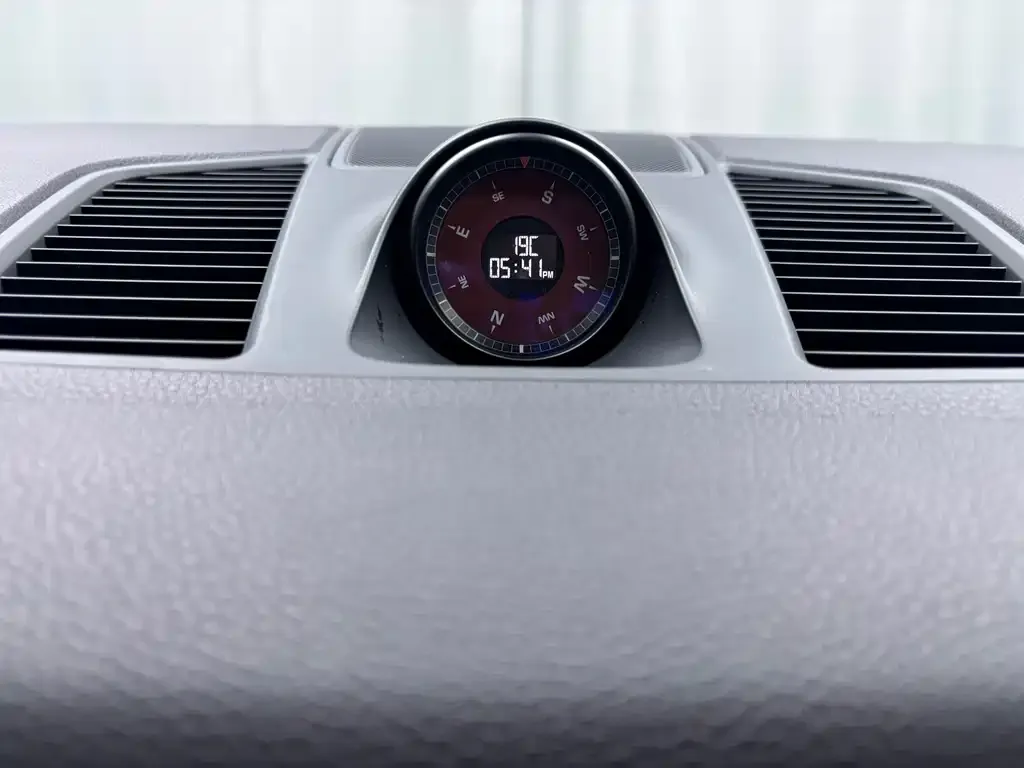 Porsche Cayenne Hybrid 2022 из CN, фото 4