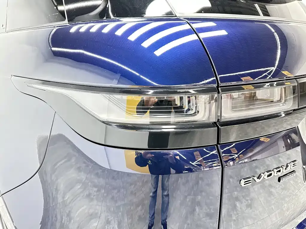 Land Rover Evoque — фото 4