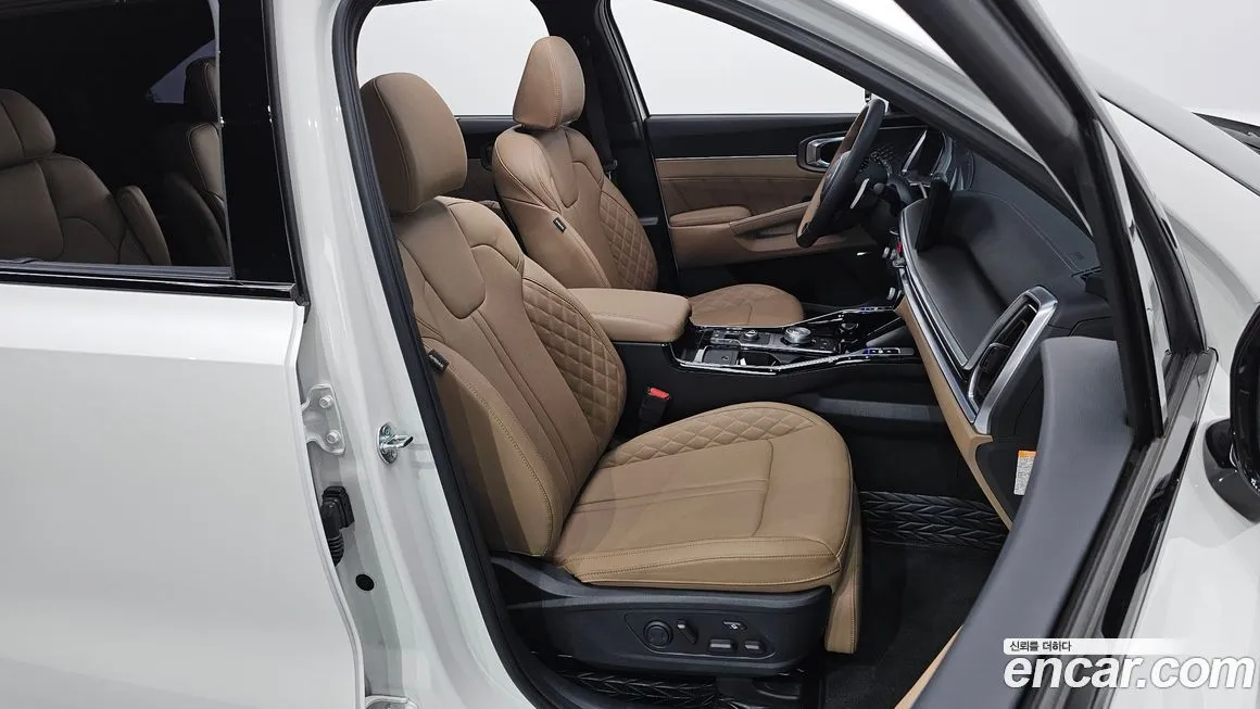 Kia Sorento — фото 5