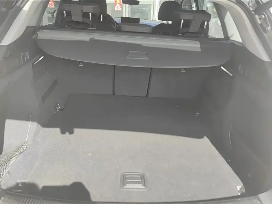 Audi Q5L 2022 из CN, фото 7