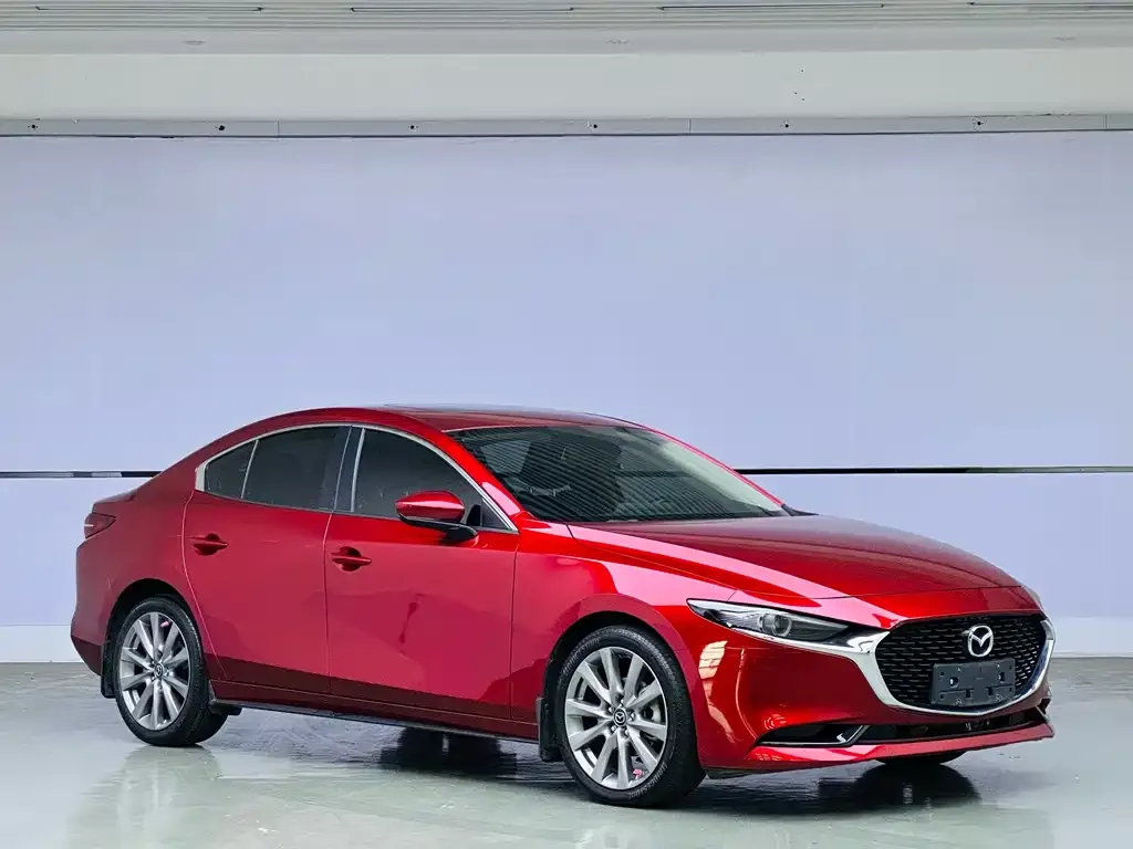 Mazda 3 Axela 2021 из CN, фото 2