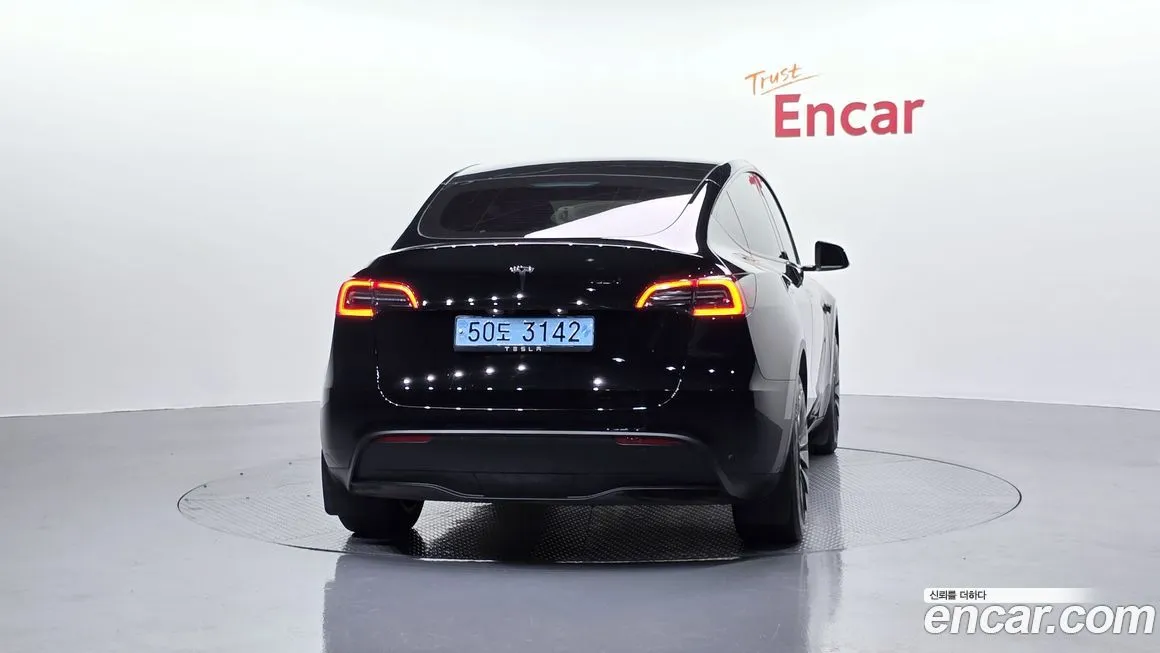 Tesla Model Y 2024 из KR, фото 6