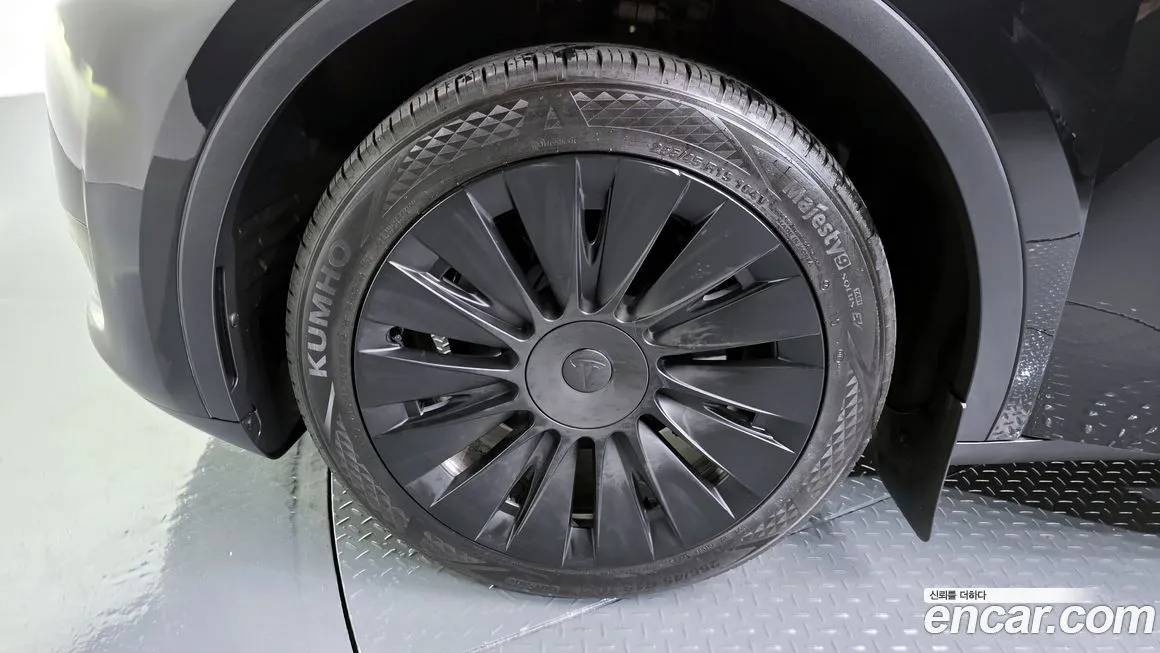 Tesla Model Y 2024 из KR, фото 7
