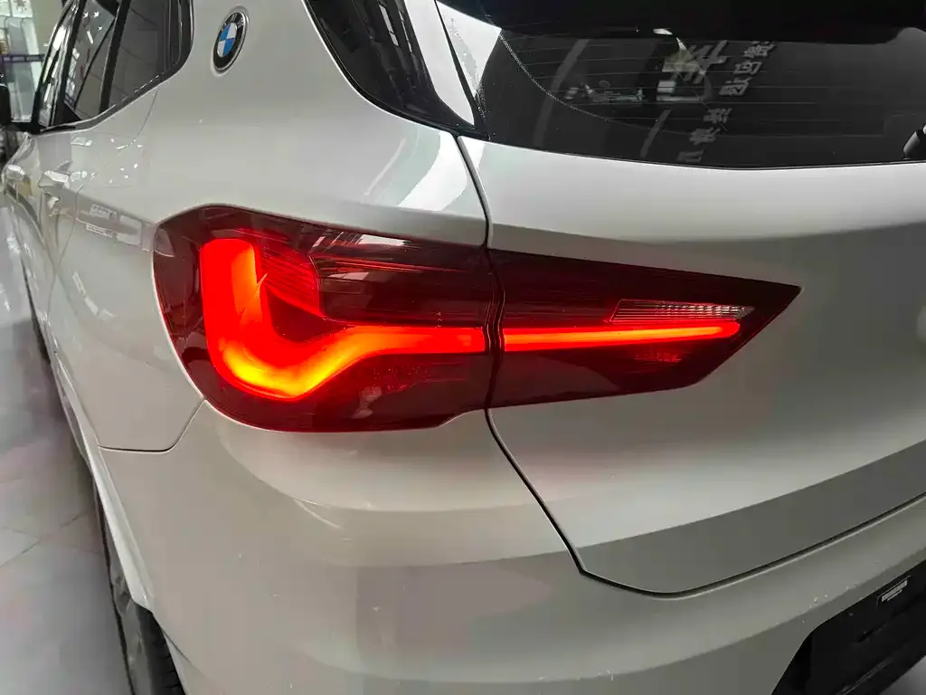 BMW X2 — фото 2