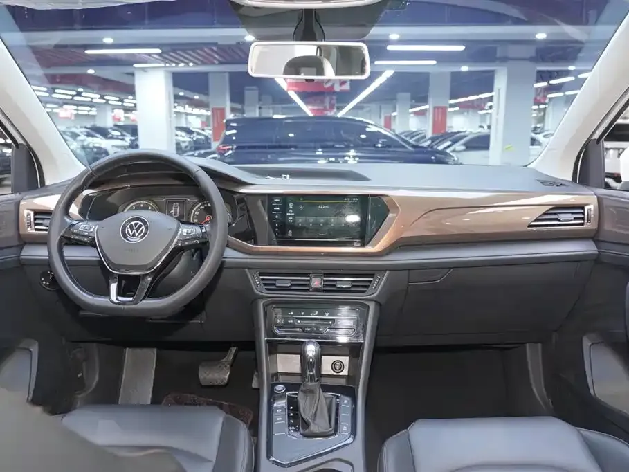 Volkswagen Tharu 2021 из CN, фото 10