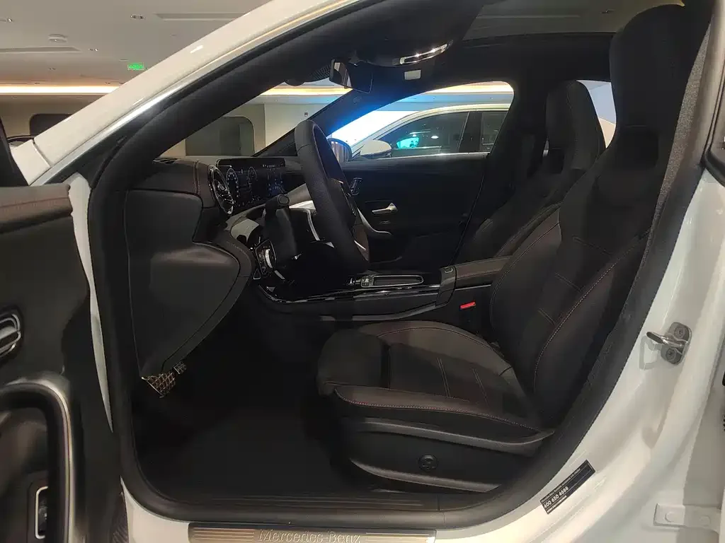 Mercedes-Benz CLA (Import) 2026 из CN, фото 8