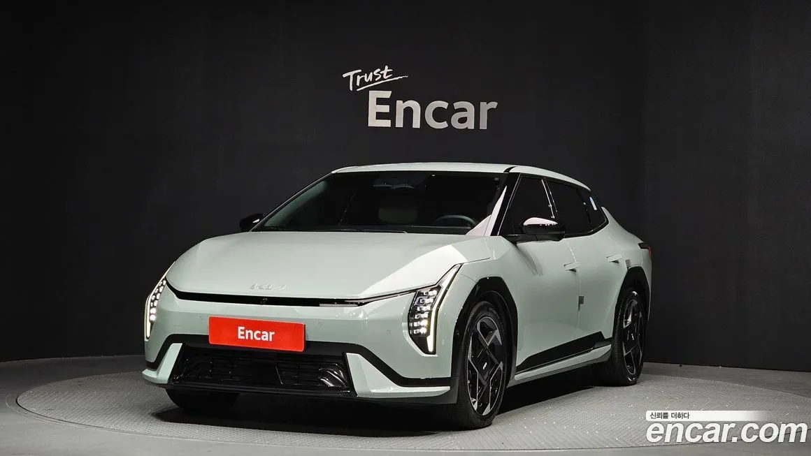 Kia EV4