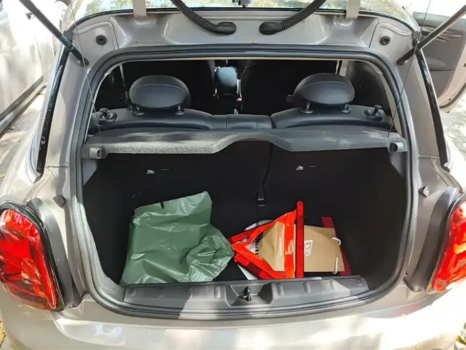 MINI Cooper (3-door) 2022 из CN, фото 2