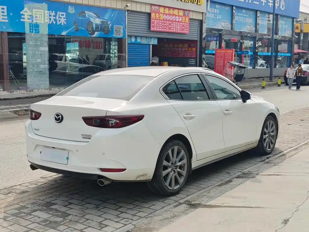 Mazda 3 Axela 2025 из CN, фото 9