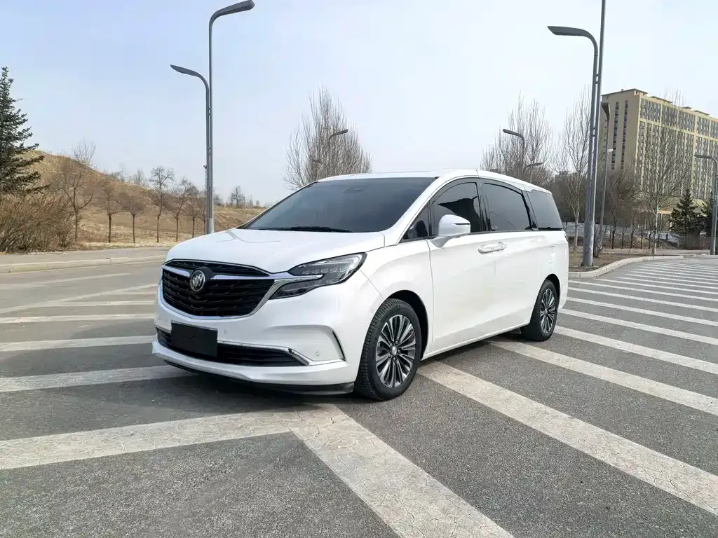 Buick GL8 2022 из CN, фото 1