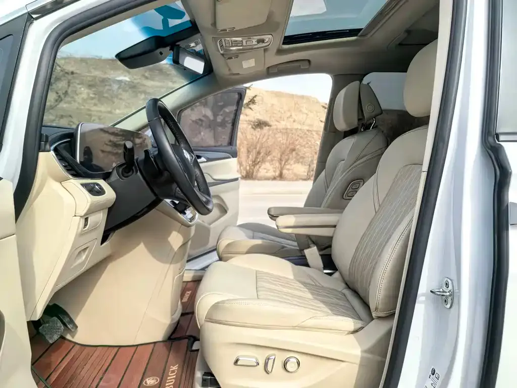 Buick GL8 2022 из CN, фото 6