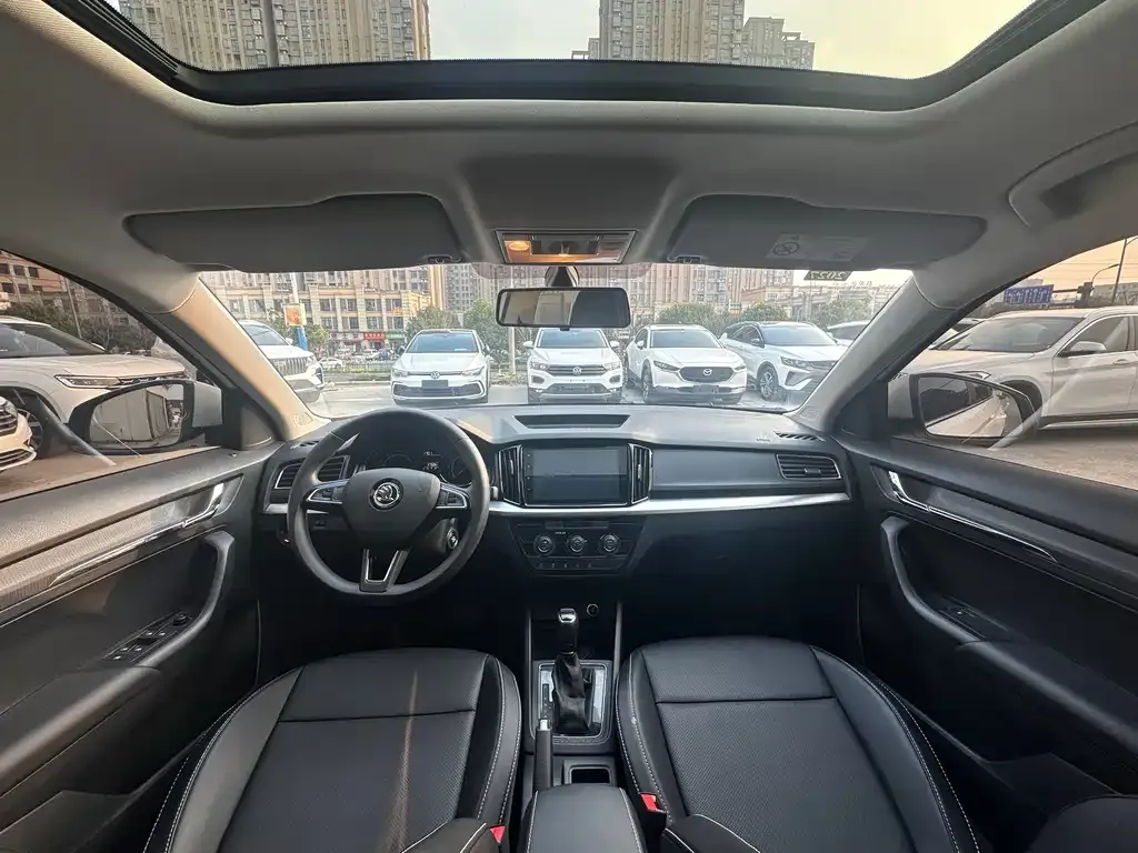 Skoda Kamiq 2023 из CN, фото 7