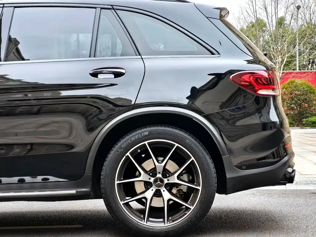 Mercedes-Benz GLC AMG 2023 из CN, фото 4