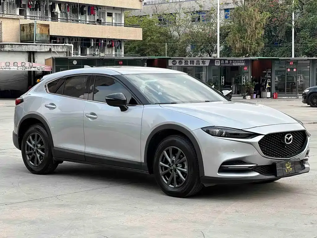 Mazda CX-4 2021 из CN, фото 9