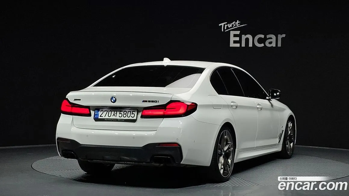 BMW 5-Series 2022 из KR, фото 10