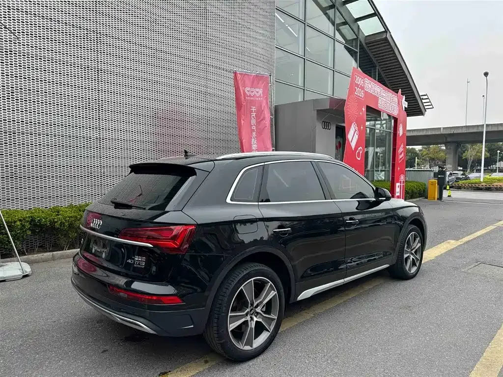Audi Q5L 2023 из CN, фото 7