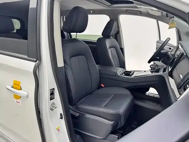 GAC Motor Trumpchi M8 — фото 10