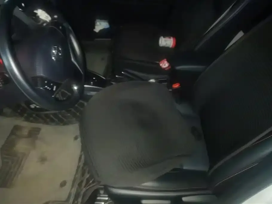 Toyota Yaris L 2023 из CN, фото 8