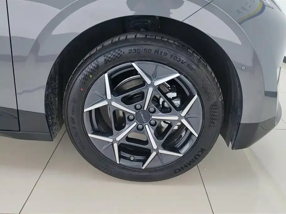 Lynk & Co Z20 2025 из CN, фото 7