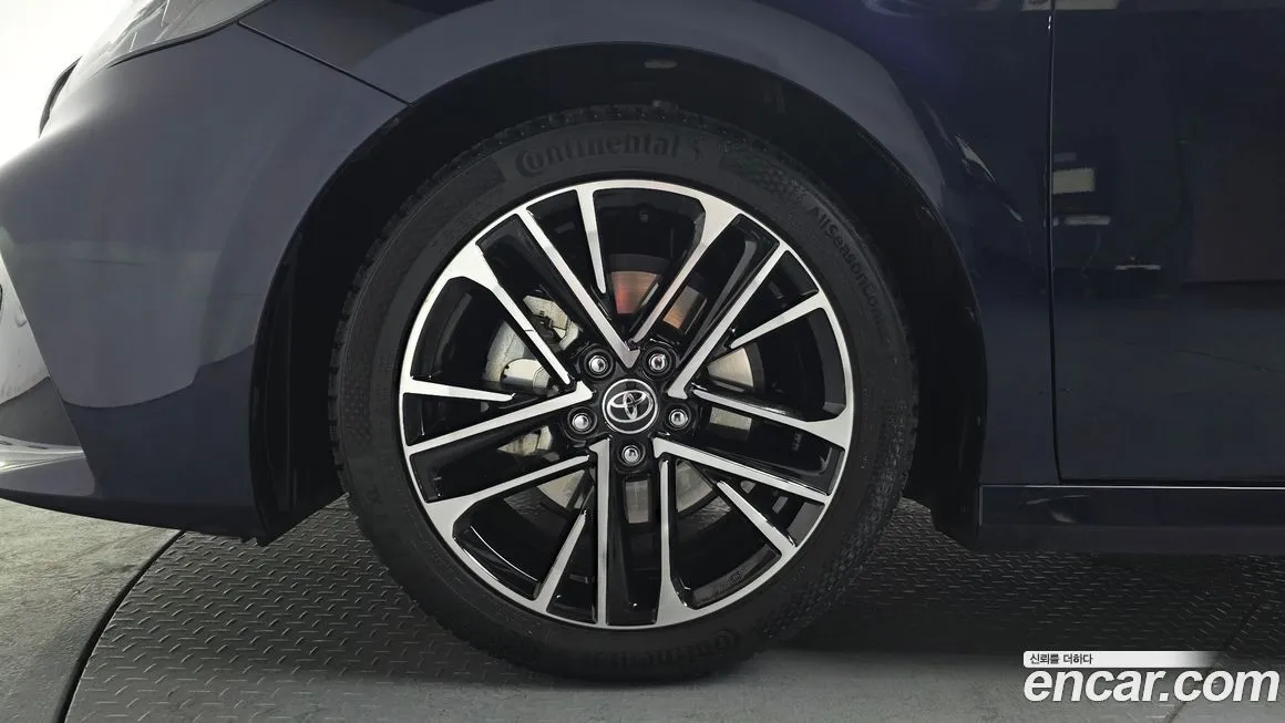 Toyota Camry 2025 из KR, фото 3