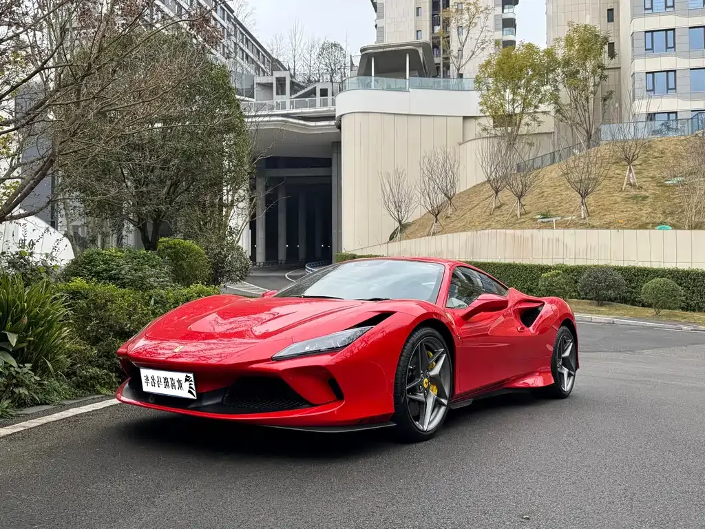 Ferrari F8 — фото 1